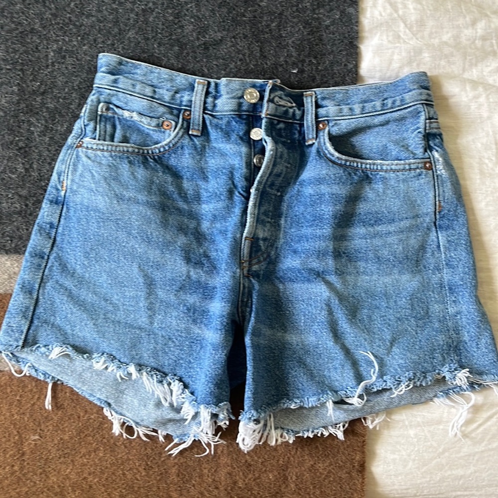 Agolde Parker long short size 26 but can fit a size 27